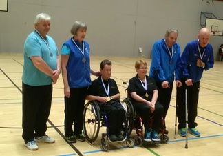 SM-kisat Pajulahdessa 29.4.2018 Luokkien 2-3 sarjan  pari kilpailun mitalistit. Hopeaa Onerva  Uutteralle ja Jorma Parviaiselle (Nokia) kuvassa vasemmalla. Voittajapari keskellä Tuija Sinisalo ja Teemu Mäkinen (Tampere) ja pronssia Eero Oikarinen (Salo) ja Jouko Lumme (Vantaa)


SM-
