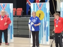 Luokan 3 henkilökohtaisen kilpailun palkintojen jako. Kultaa Onerva Uuttera Suomi, Hopeaa Svein Margus Vadtvedt Norja ja pronssia Victor Nielsen Tanska