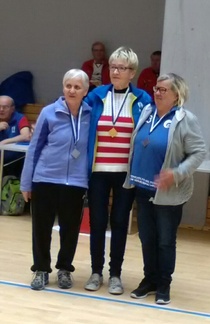 SM-kisat Pajulahdessa 28.4.2018 Naisten sarjan voittaja Pirkko Hyytiäinen kuvassa keskellä  Hopeaa Liisa Kauriala (Teuva) ja pronssia Aino Nykänen (Haapavesi)